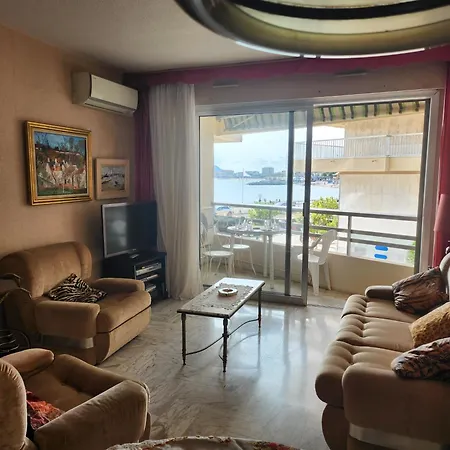 Apartment Roses Saint-Raphael (Var)